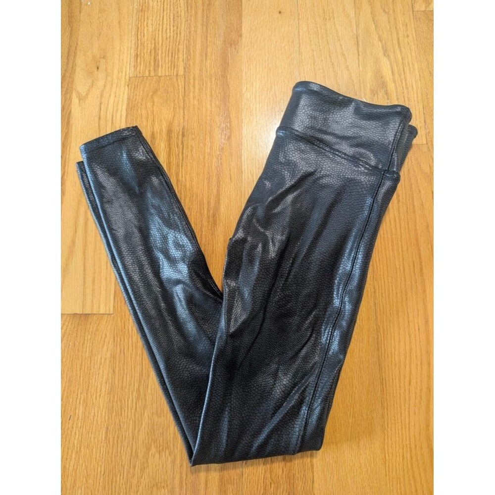 SPANX Faux Leather Snakeskin Leggings High Waist Black Shiny Shaping M/M Medium
